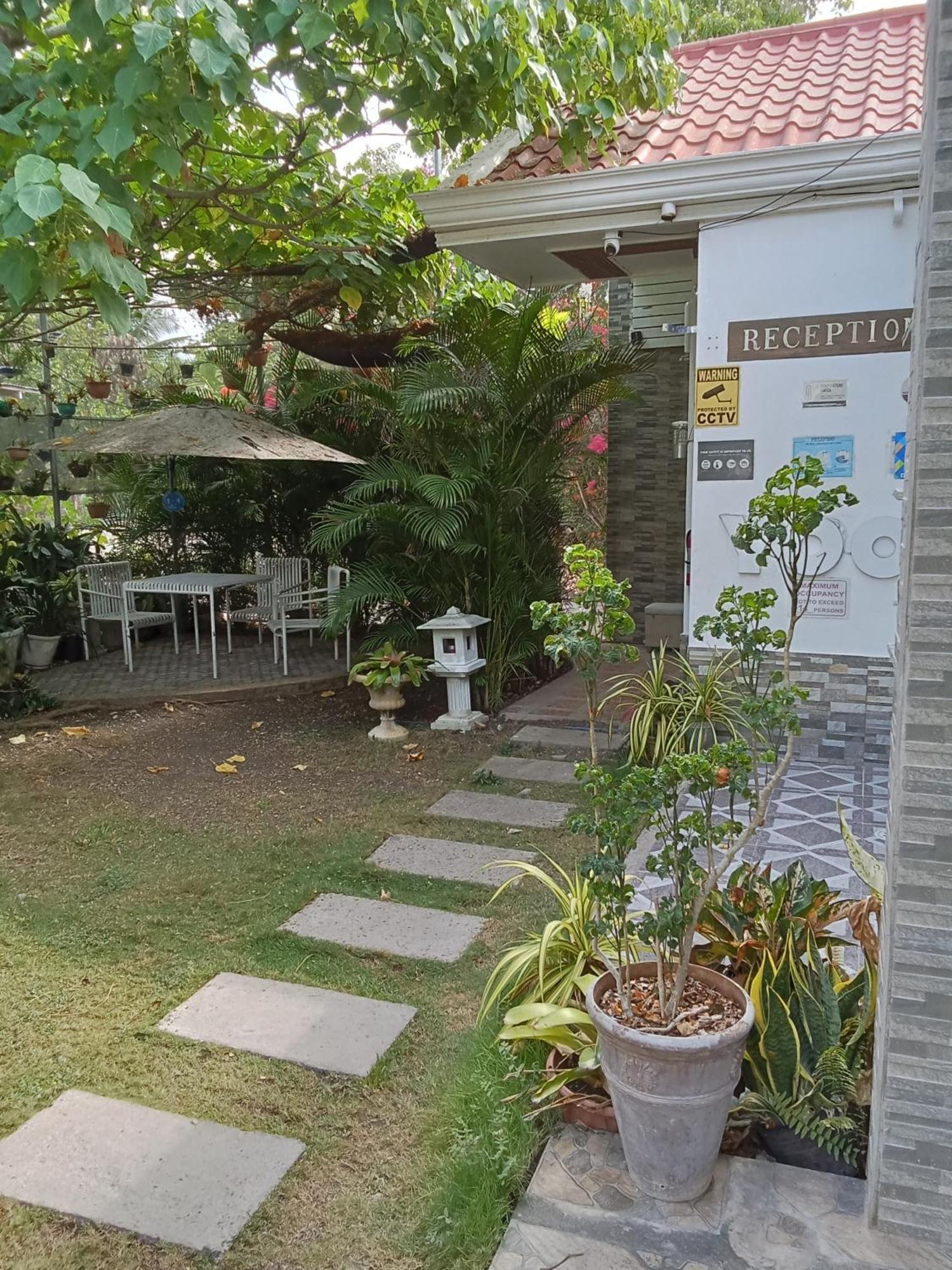 Yoo Darius' Residences Moalboal Luaran gambar