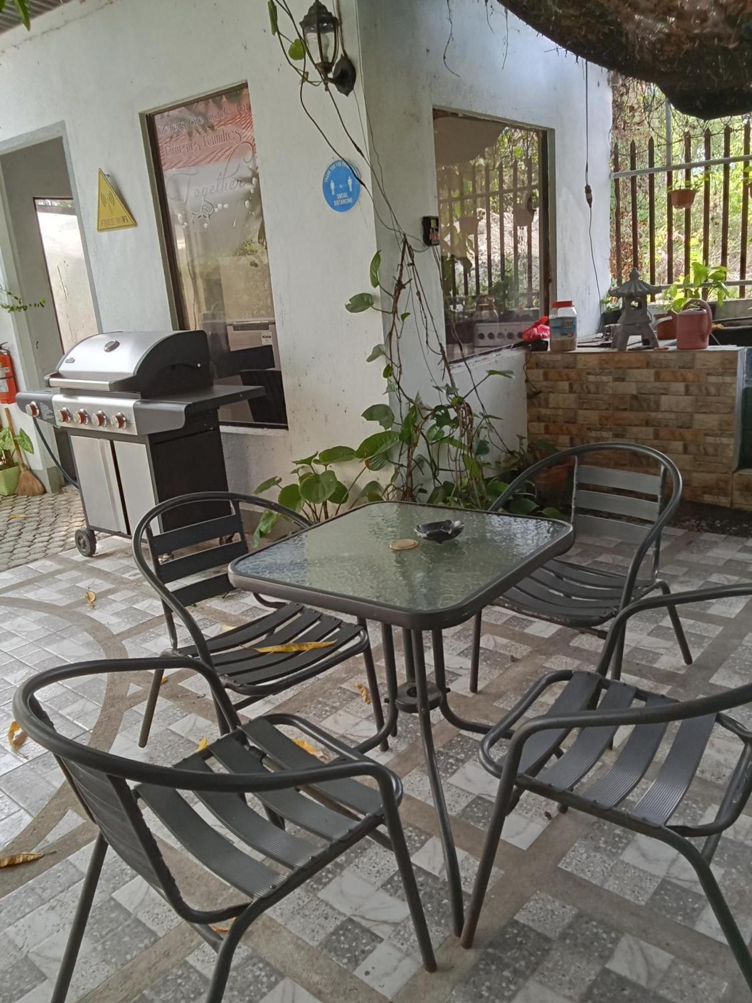Yoo Darius' Residences Moalboal Luaran gambar